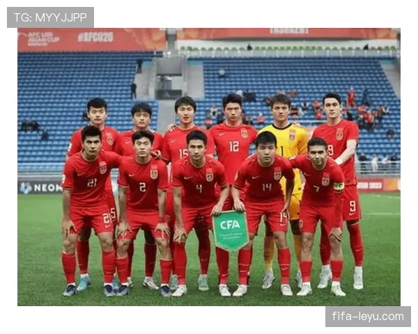 乌拉圭队展现强硬战术风格，力克对手挺进淘汰赛