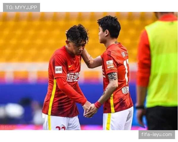 奥彭达助攻反越位建功，助球队逆转取胜表现抢眼