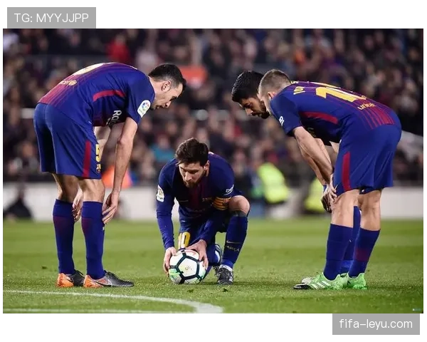 加维与布斯克茨传承对决：谁将扛起巴萨中场未来大旗？