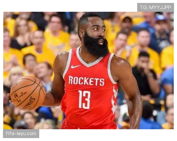 拜仁中路渗透显神威，状态回暖斩获关键胜利