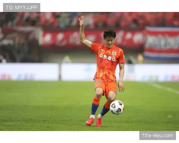 孙准浩居然摊牌了，手里玩转的不是球，是豪车钥匙？